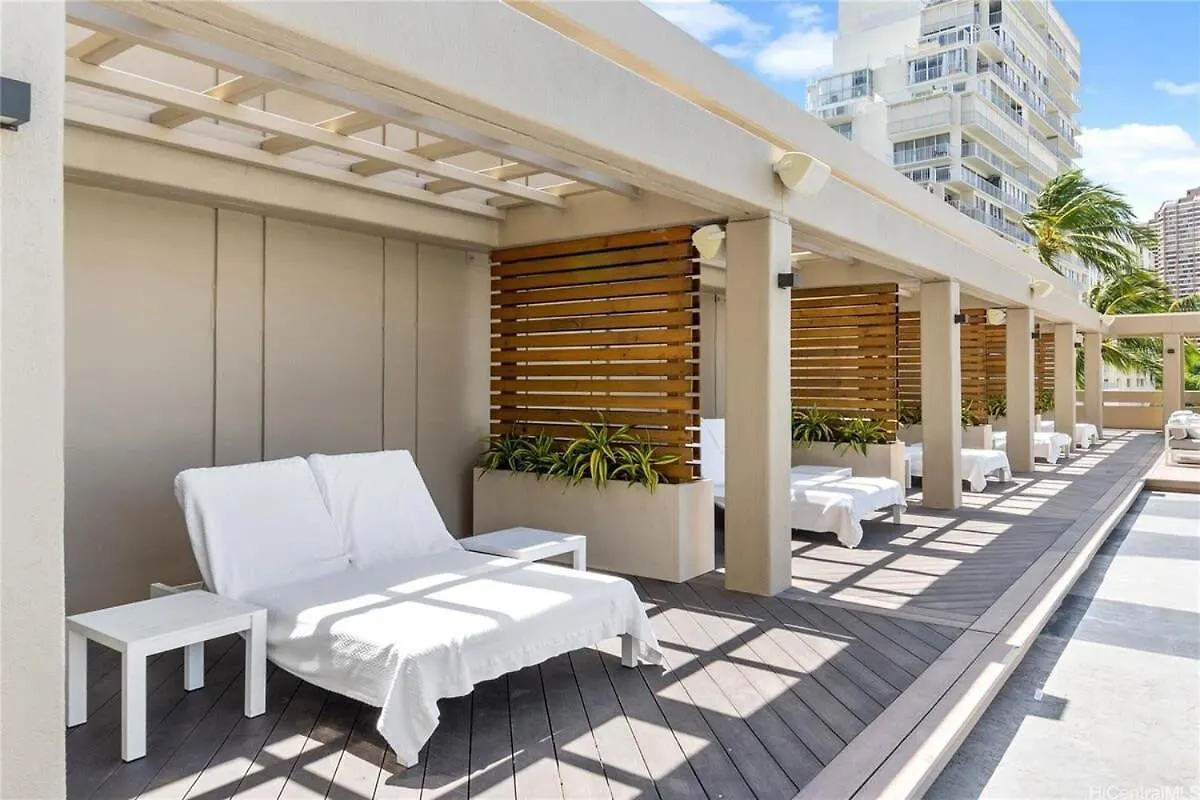 Ocean View Studio W Balcony 2318 Honolulu